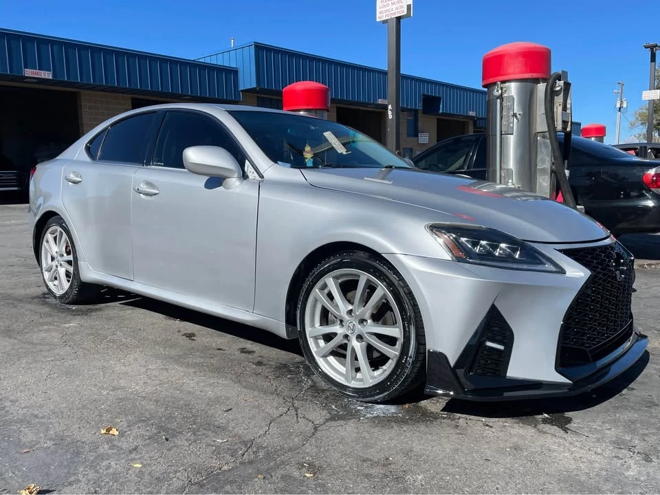 2006 Lexus IS 2nd Gen - Image 4 of 9