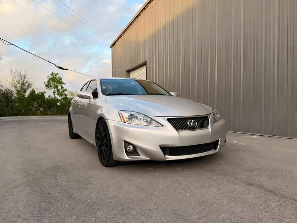 2006 Lexus IS 2nd Gen - Image 6 of 6