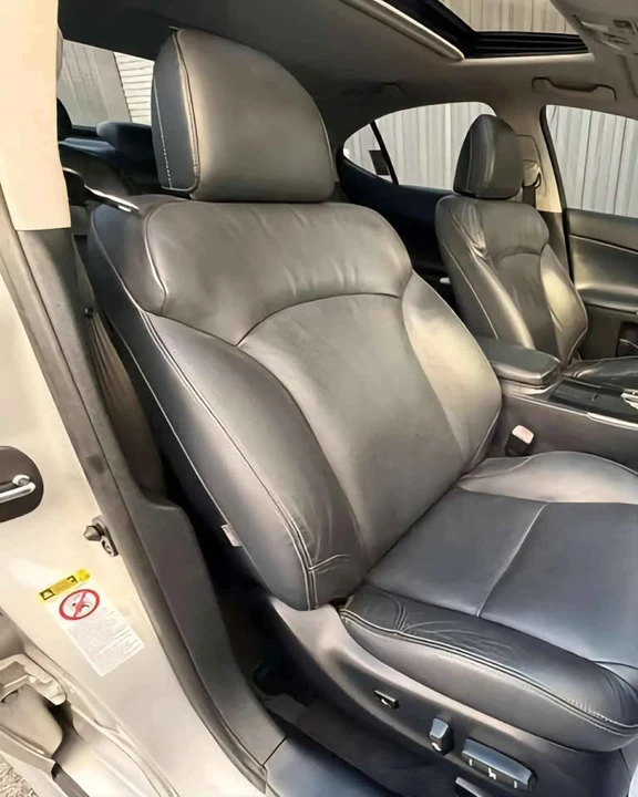 2006 Lexus IS 2nd Gen - Image 3 of 6