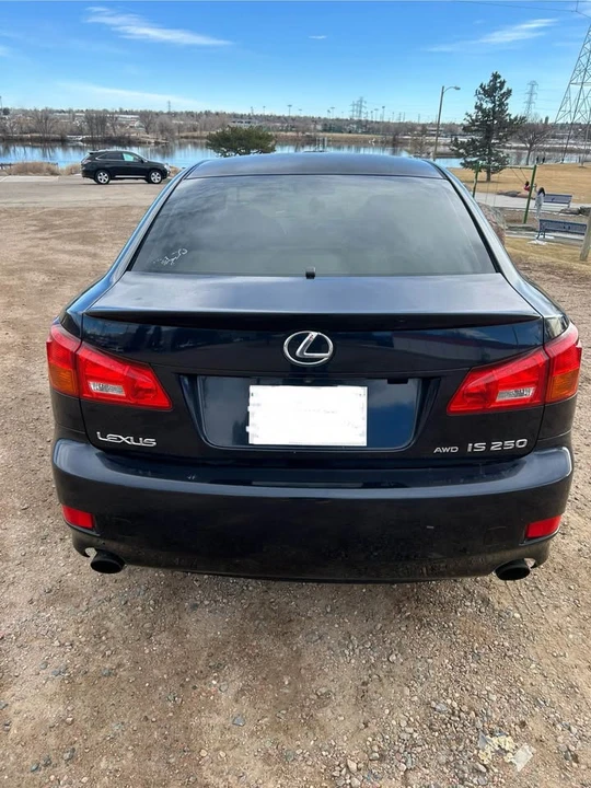 2006 Lexus IS 2nd Gen - Image 5 of 15