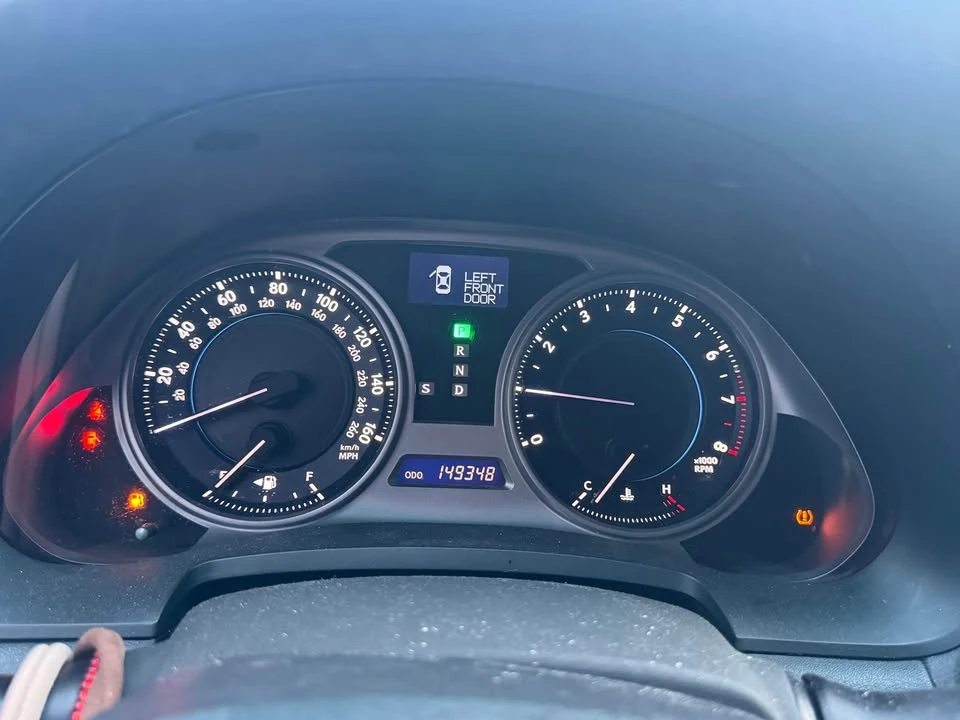 2006 Lexus IS 2nd Gen - Image 6 of 8