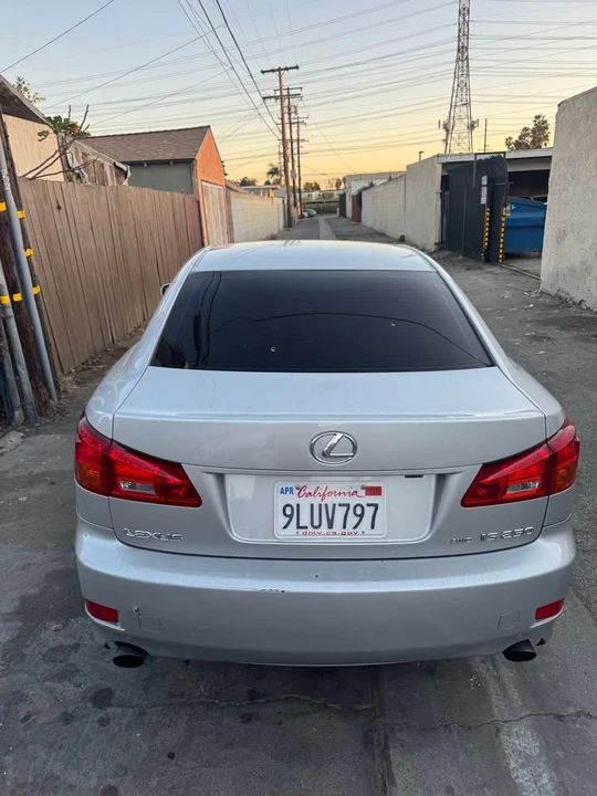 2006 Lexus IS 2nd Gen - Image 2 of 8