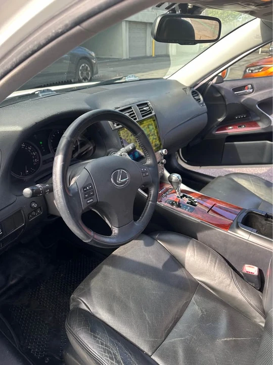 2006 Lexus IS 2nd Gen - Image 8 of 8