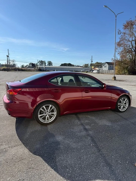 2006 Lexus IS 2nd Gen - Image 5 of 19