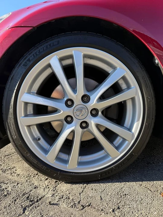 2006 Lexus IS 2nd Gen - Image 9 of 19