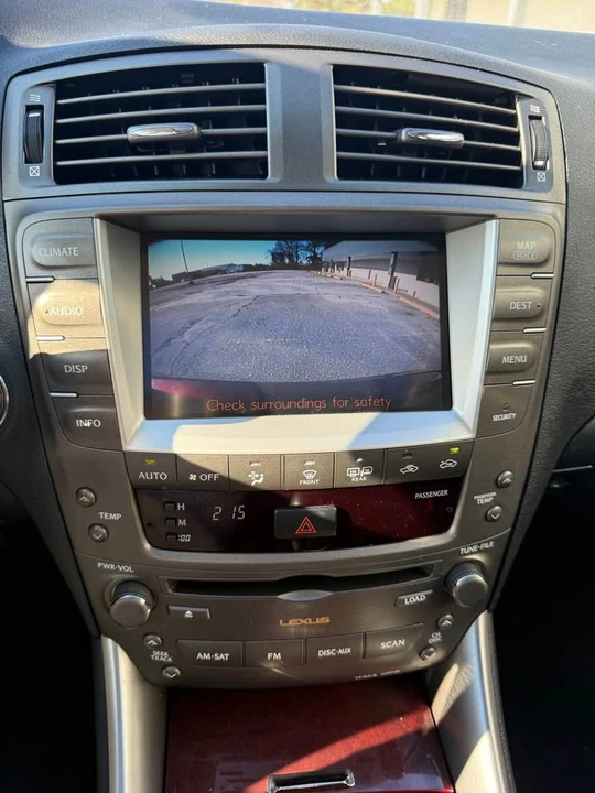 2006 Lexus IS 2nd Gen - Image 12 of 19
