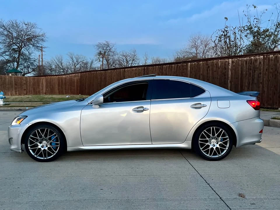 2006 Lexus IS 2nd Gen - Image 2 of 18