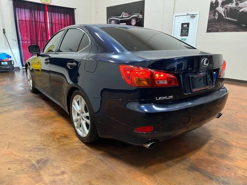 2006 Lexus IS 2nd Gen - Image 5 of 19