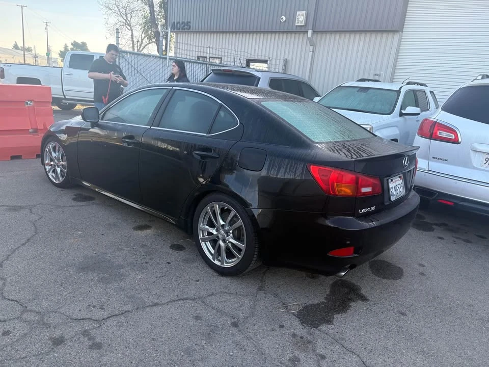 2006 Lexus IS 2nd Gen - Image 2 of 2