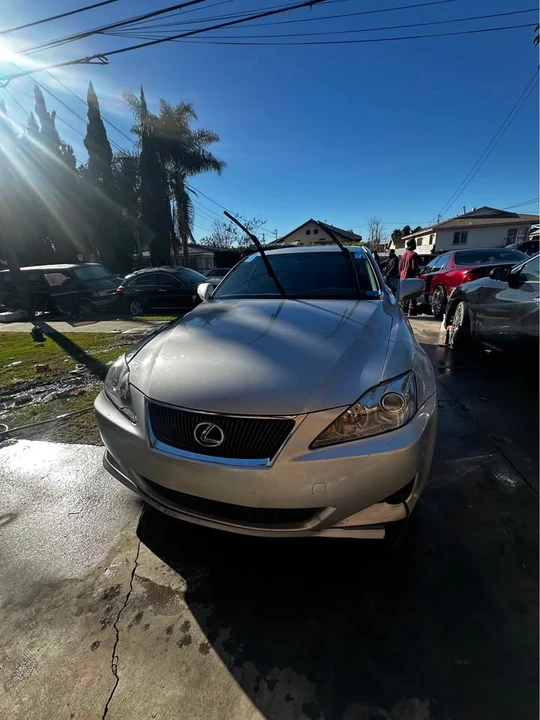 2006 Lexus IS 2nd Gen - Image 2 of 6