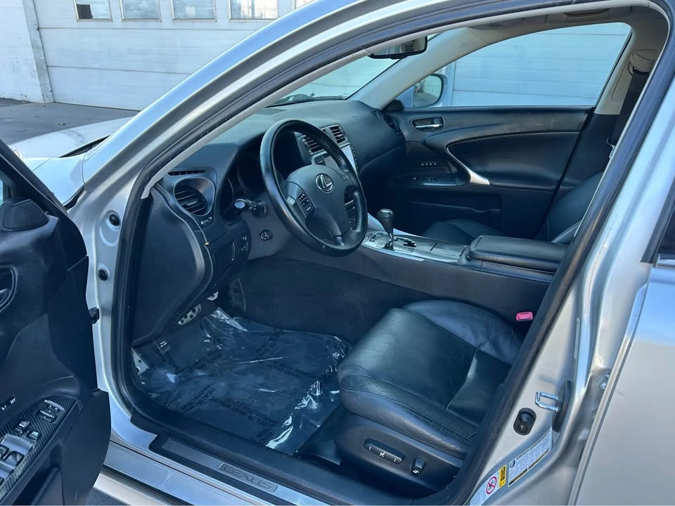 2006 Lexus IS 2nd Gen - Image 7 of 16