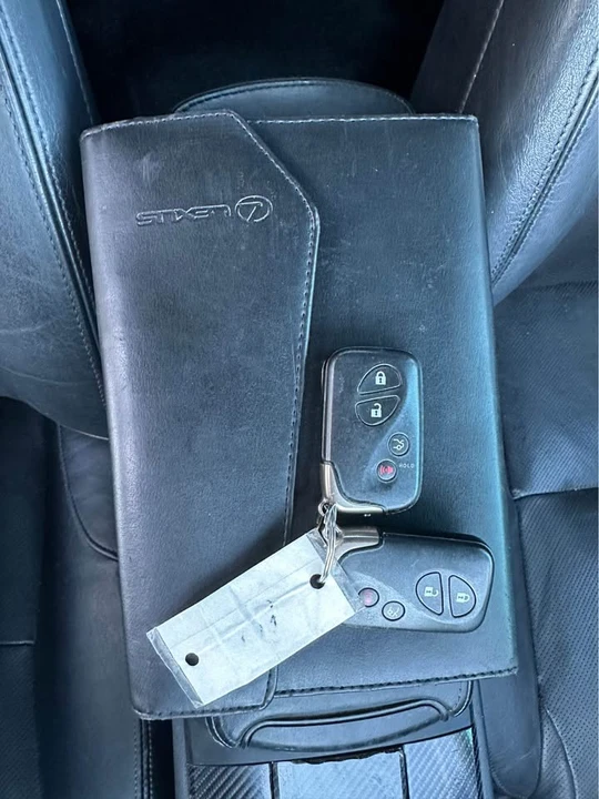 2006 Lexus IS 2nd Gen - Image 14 of 16