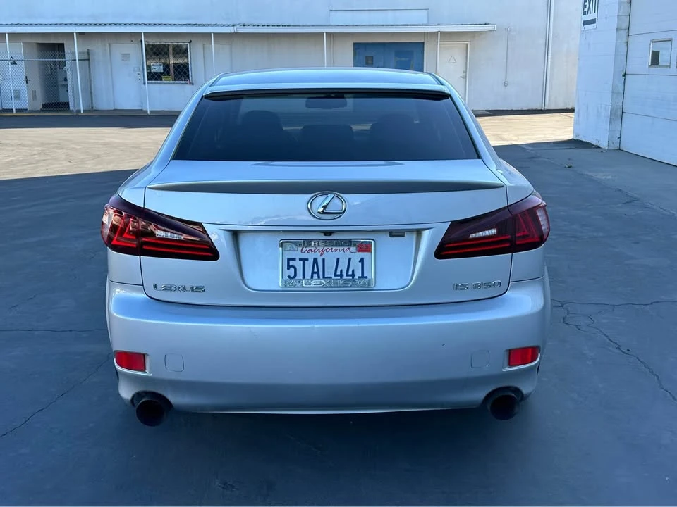 2006 Lexus IS 2nd Gen - Image 6 of 16