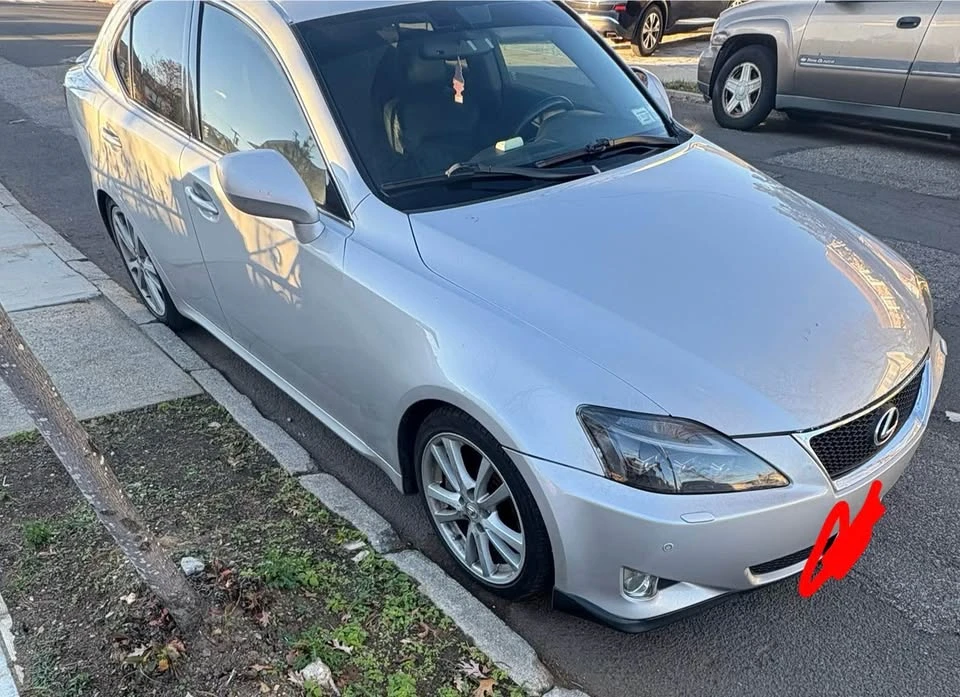 2006 Lexus IS 2nd Gen - Image 4 of 5