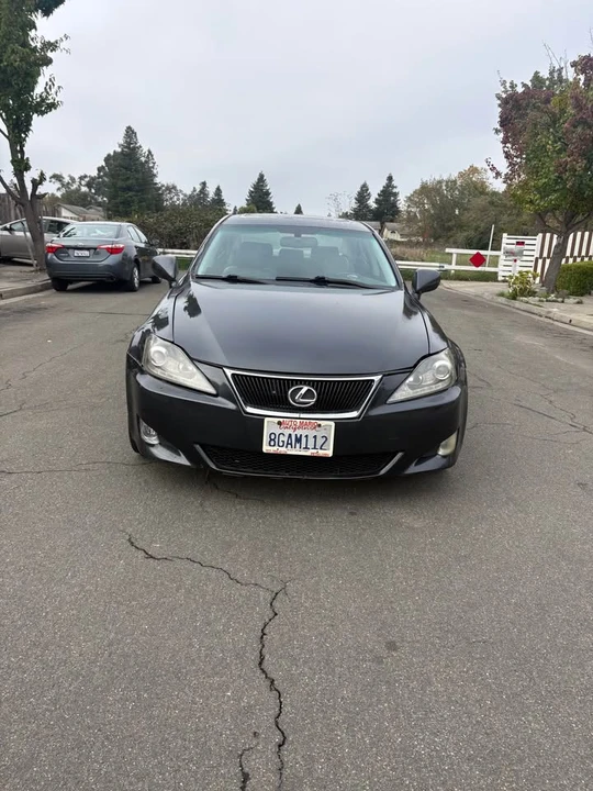 2006 Lexus IS 2nd Gen - Image 3 of 15