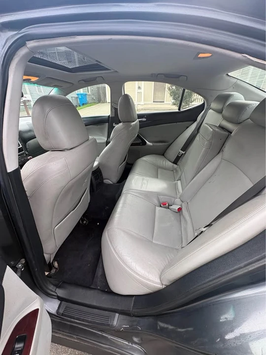 2006 Lexus IS 2nd Gen - Image 6 of 15