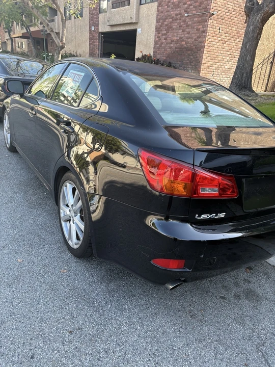 2006 Lexus IS 2nd Gen - Image 2 of 3