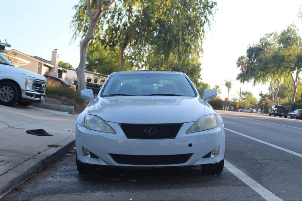 2006 Lexus IS 2nd Gen - Image 5 of 11