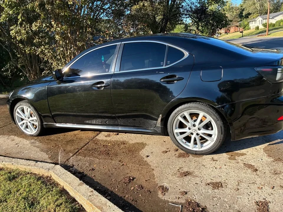 2006 Lexus IS 2nd Gen - Image 5 of 9