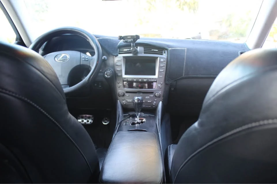 2006 Lexus IS 2nd Gen - Image 9 of 11
