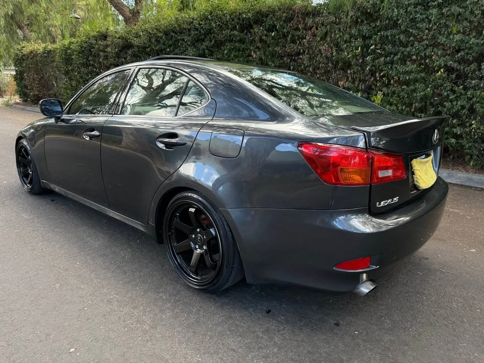 2006 Lexus IS 2nd Gen - Image 6 of 9