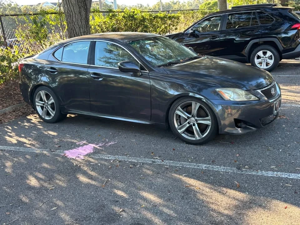 2006 Lexus IS 2nd Gen - Image 3 of 9