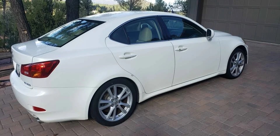 2006 Lexus IS 2nd Gen - Image 2 of 5