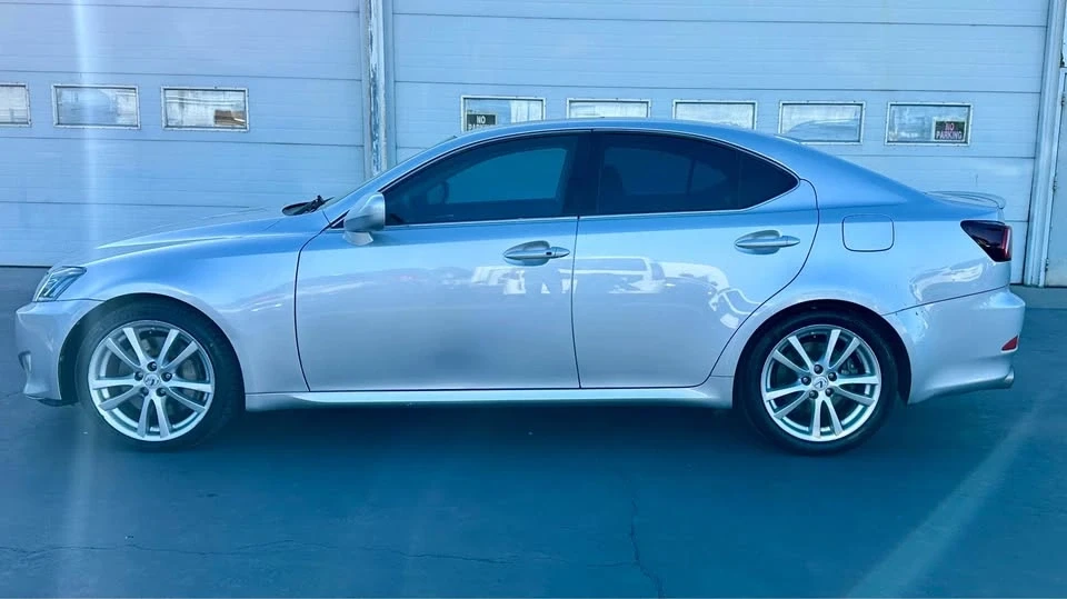 2006 Lexus IS 2nd Gen - Image 6 of 16