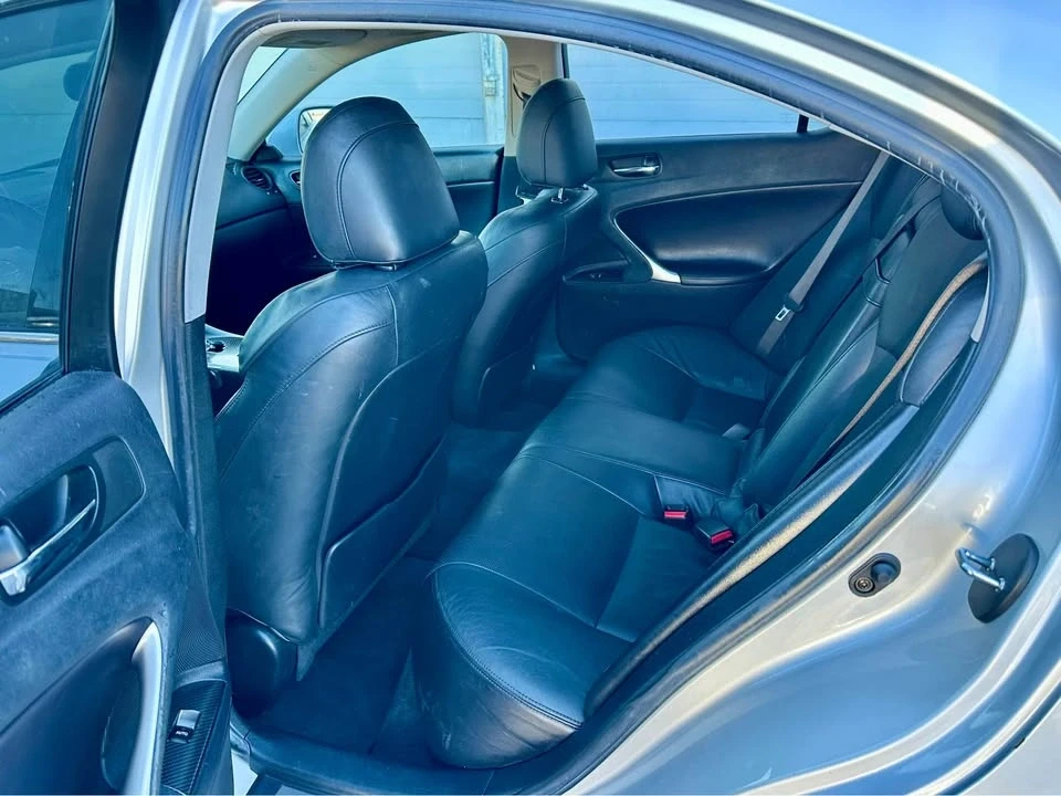 2006 Lexus IS 2nd Gen - Image 8 of 16
