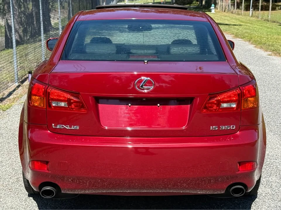 2006 Lexus IS 2nd Gen - Image 9 of 19