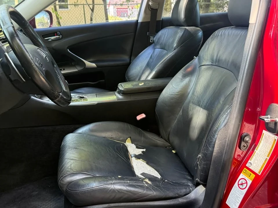 2006 Lexus IS 2nd Gen - Image 14 of 18