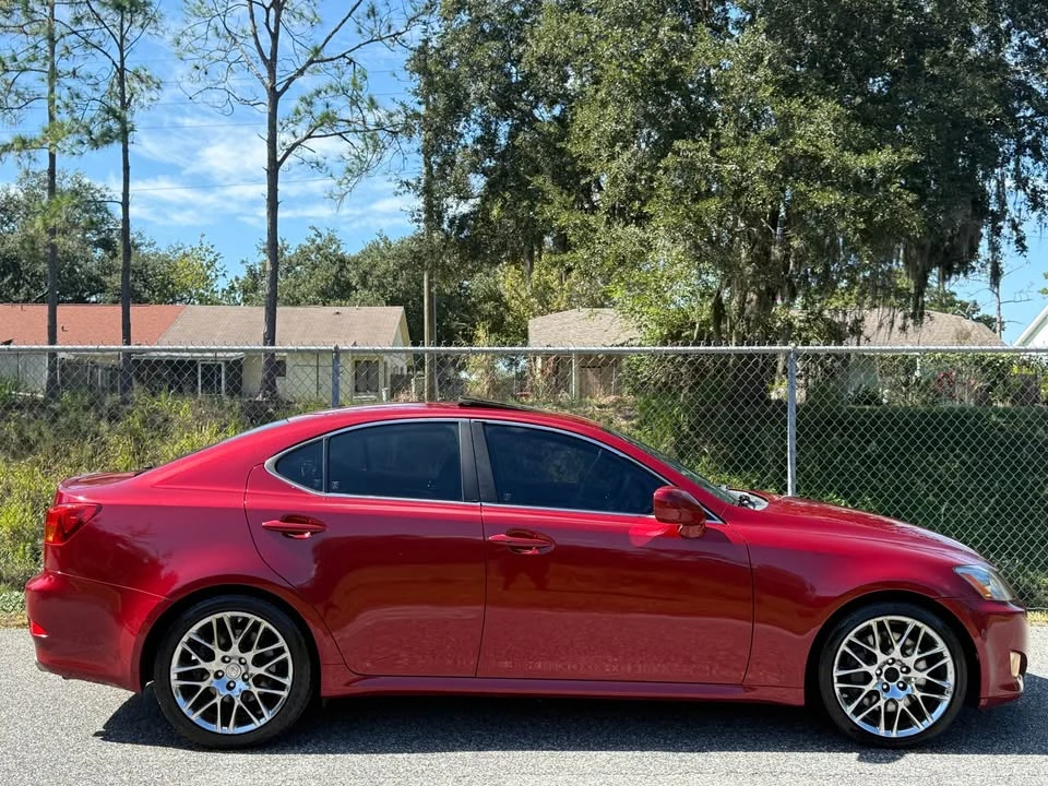 2006 Lexus IS 2nd Gen - Image 12 of 19