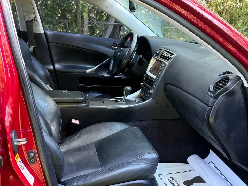 2006 Lexus IS 2nd Gen - Image 16 of 18