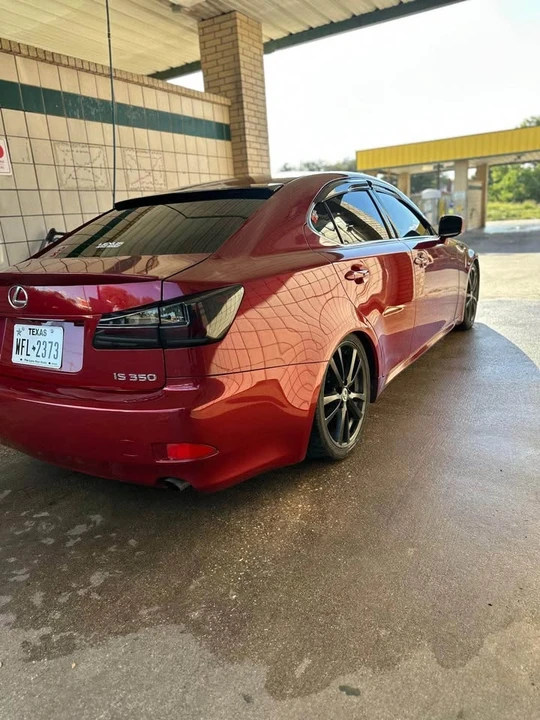 2006 Lexus IS 2nd Gen - Image 3 of 4