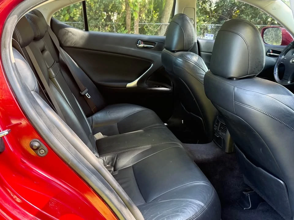2006 Lexus IS 2nd Gen - Image 14 of 19
