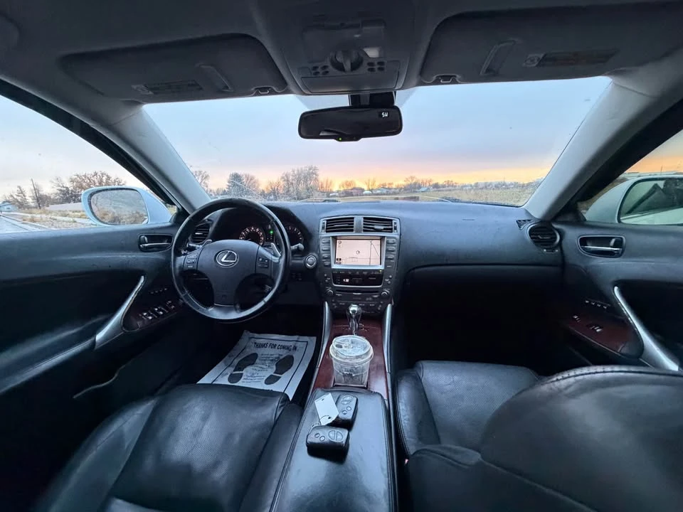 2006 Lexus IS 2nd Gen - Image 12 of 18