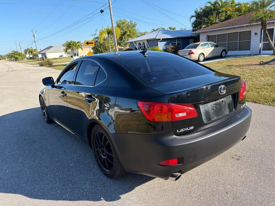 2006 Lexus IS 2nd Gen - Image 6 of 13