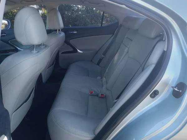 2006 Lexus IS 2nd Gen - Image 9 of 10