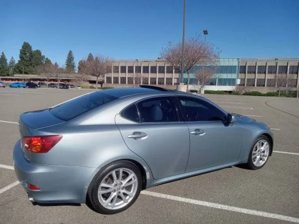 2006 Lexus IS 2nd Gen - Image 2 of 10