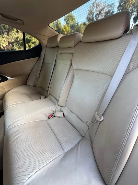 2006 Lexus IS 2nd Gen - Image 8 of 10