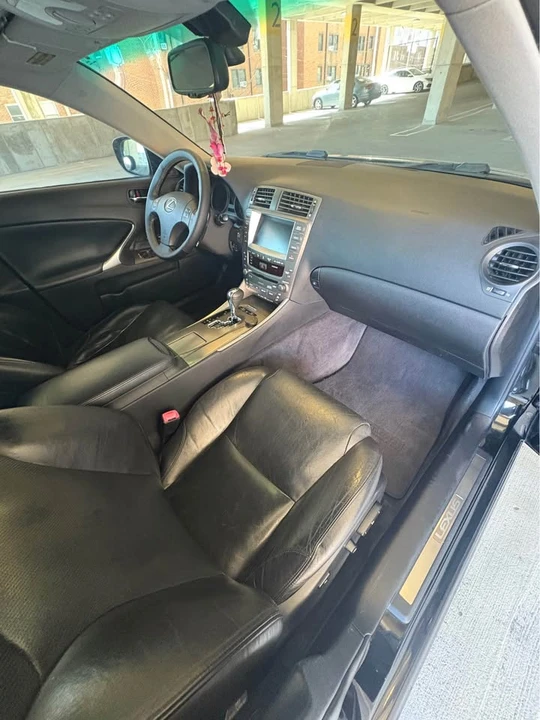 2006 Lexus IS 2nd Gen - Image 5 of 20