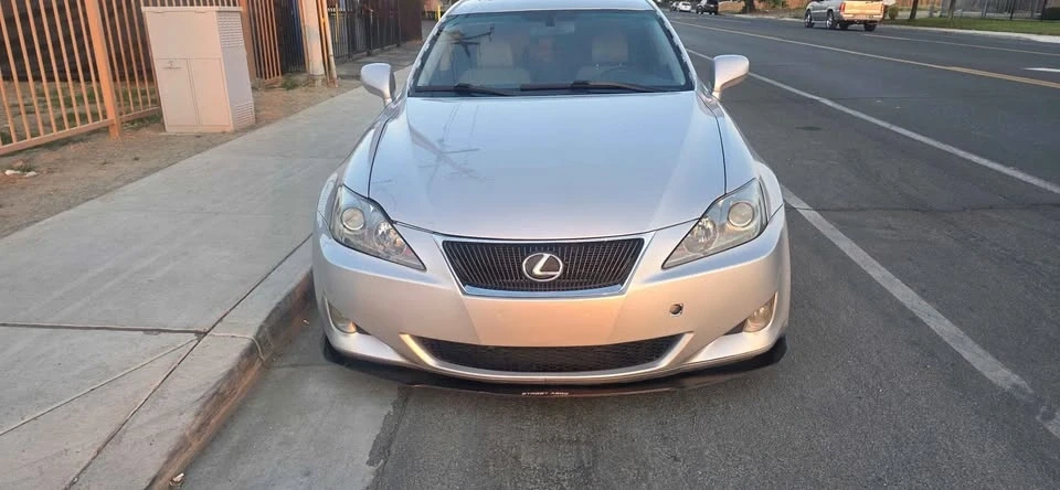 2006 Lexus IS 2nd Gen - Image 2 of 9