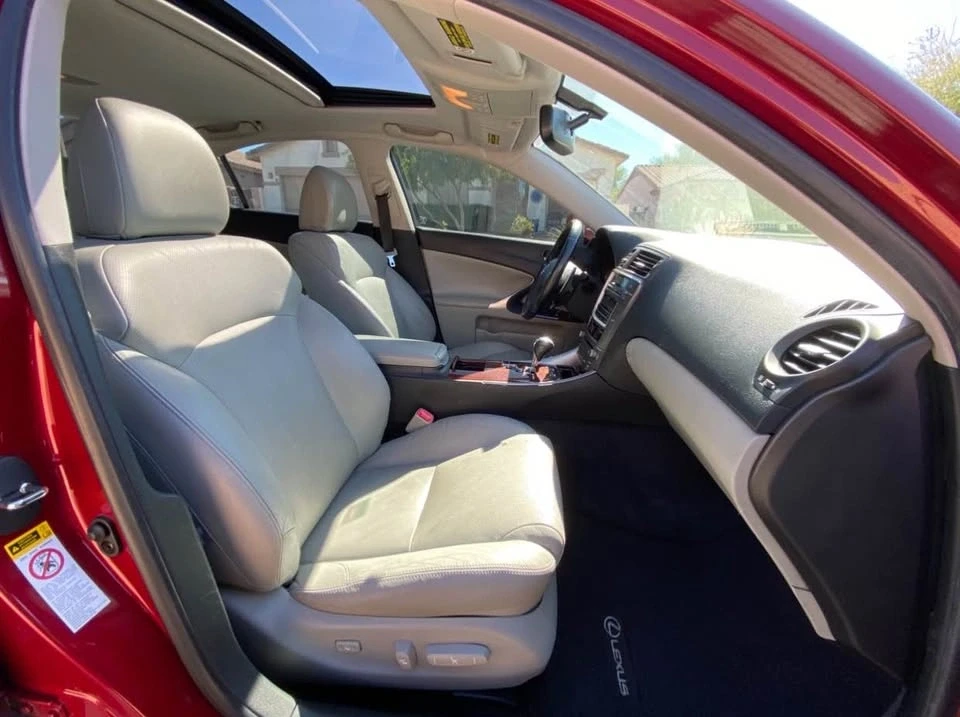 2006 Lexus IS 2nd Gen - Image 13 of 20