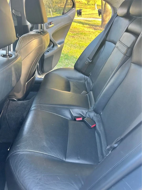 2006 Lexus IS 2nd Gen - Image 12 of 14