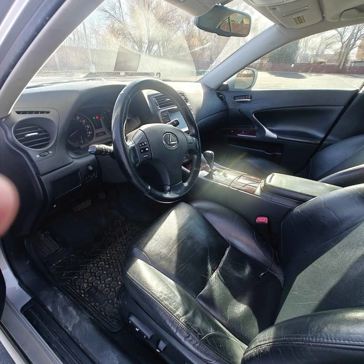 2006 Lexus IS 2nd Gen - Image 6 of 11