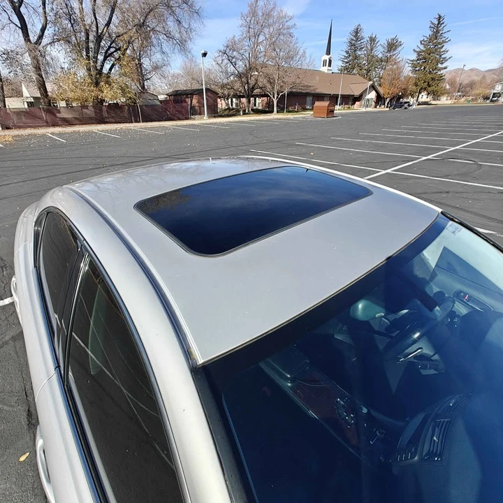 2006 Lexus IS 2nd Gen - Image 9 of 11