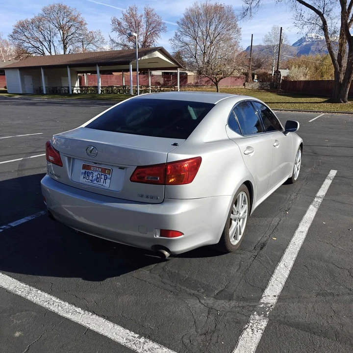 2006 Lexus IS 2nd Gen - Image 3 of 11