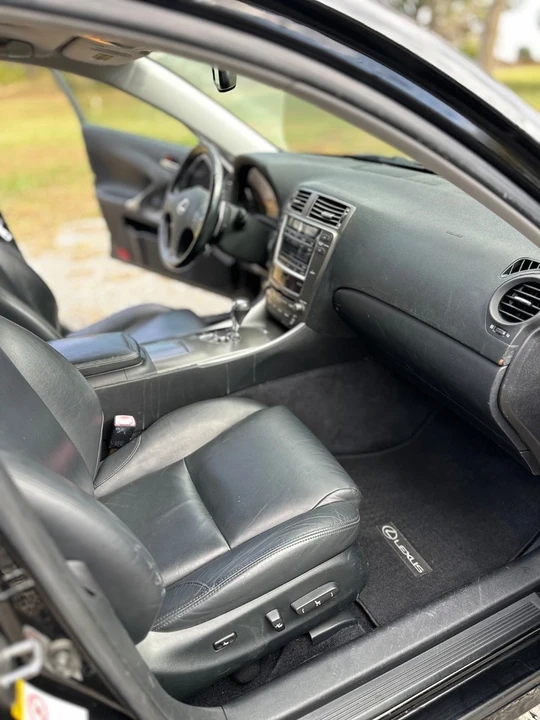 2006 Lexus IS 1st Gen - Image 16 of 21