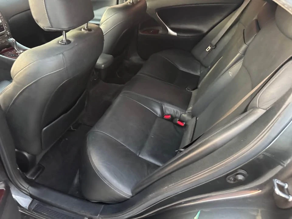 2006 Lexus IS 2nd Gen - Image 6 of 8