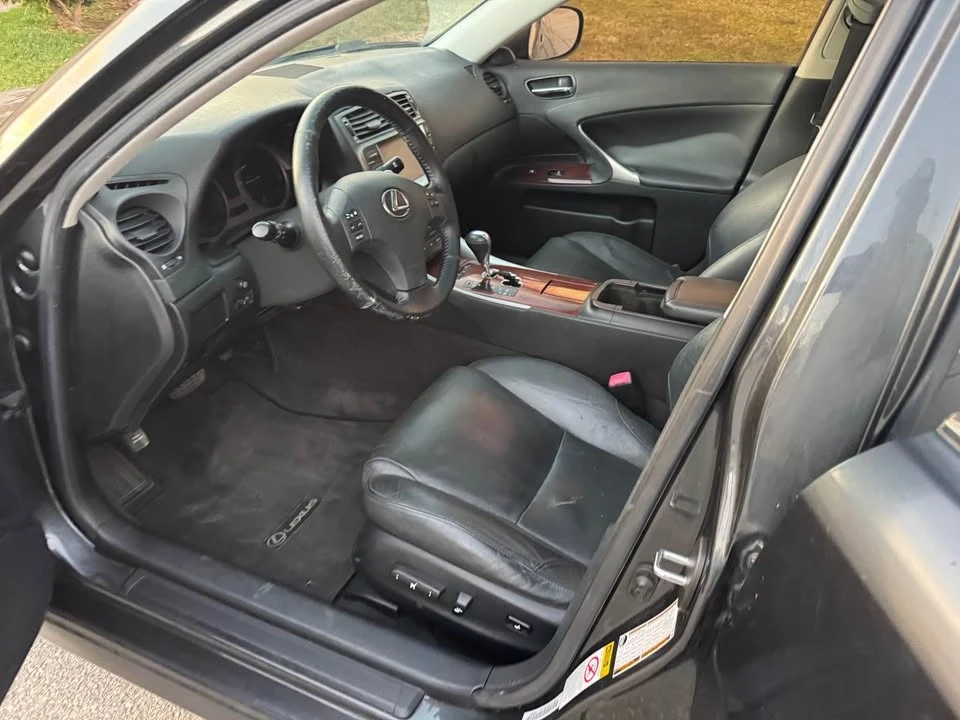 2006 Lexus IS 2nd Gen - Image 8 of 8